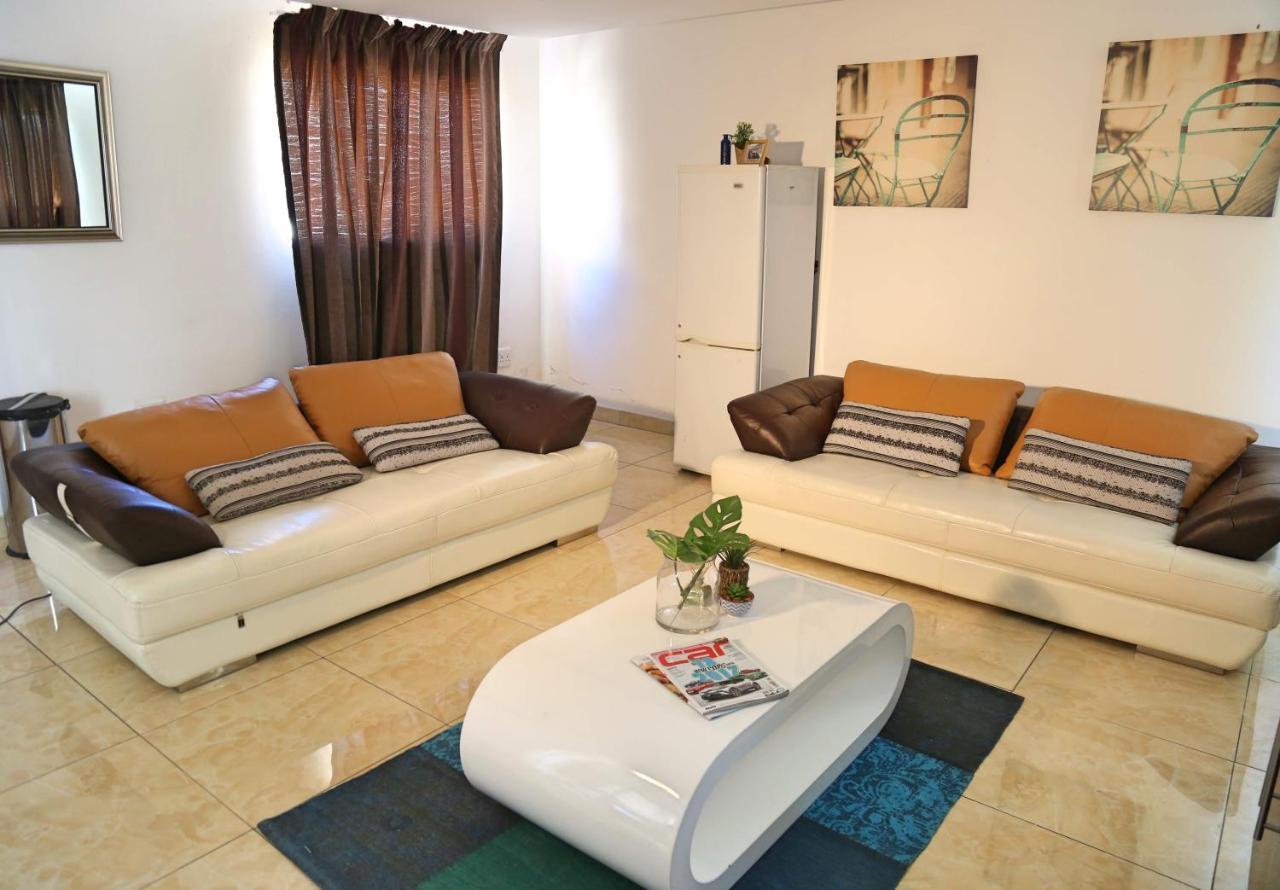 Denver Echo Exec. Guest House Maseru Ngoại thất bức ảnh